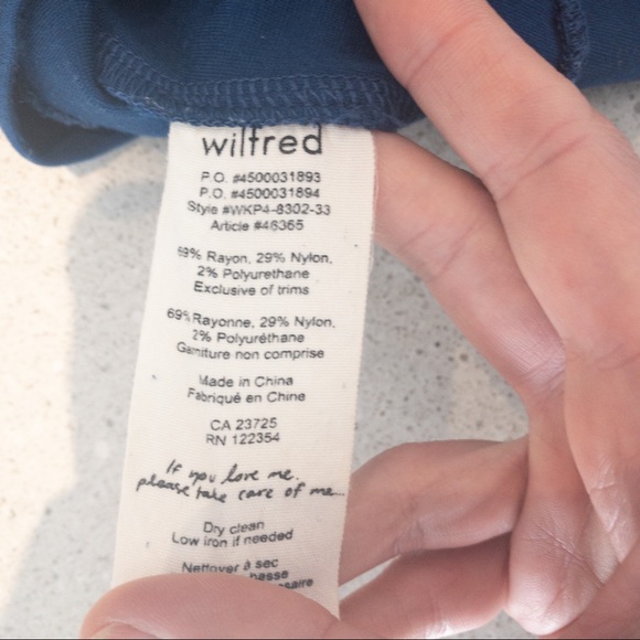 Aritzia Wilfred Bodycon Dress with Exposed Back Zipper - Picture 7 of 12